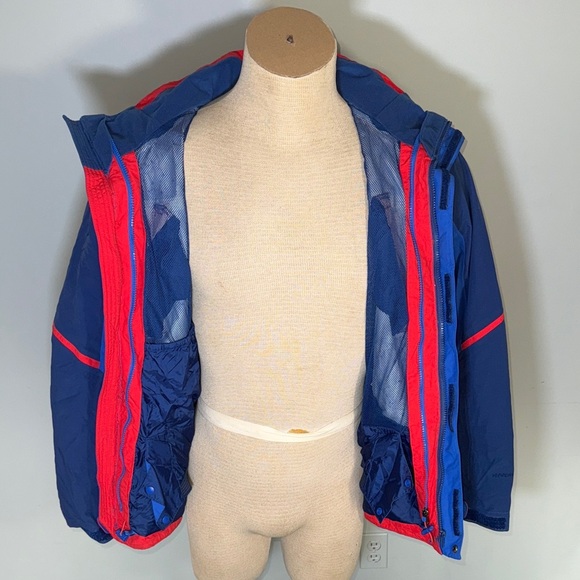 The North Face Edmonton Oilers Stitch On Blue and Red Performance Jacket - Picture 9 of 9